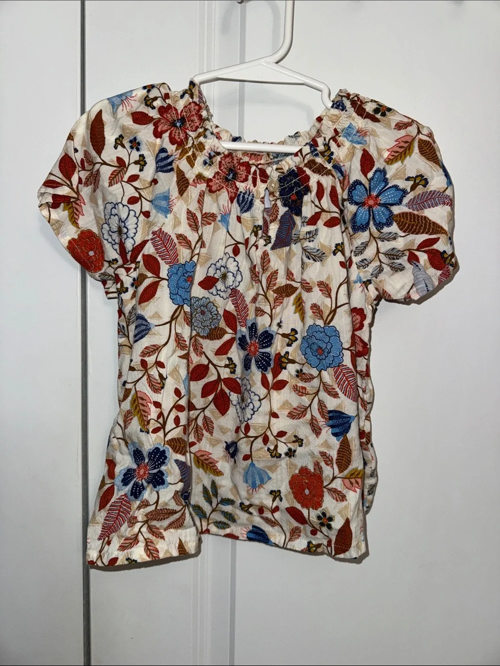 Old Navy Cream Floral Puff-Sleeve Blouse with Blue & Rust Flowers